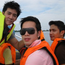 หนุ่มหล่อขอทำดี 2011