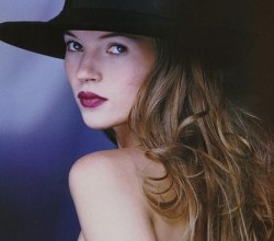3.Kate Moss