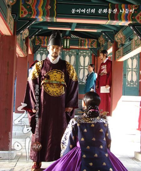 ทงอี จอมนางคู่บัลลังค์ : พระสนม ฮีบิน เจ้าเลห์