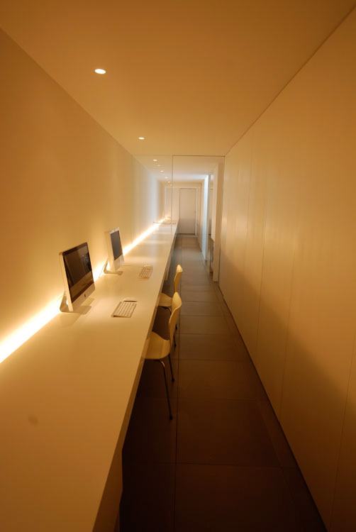 ยอดมากไอเดีย Linear House Design with Linear Living Rooms