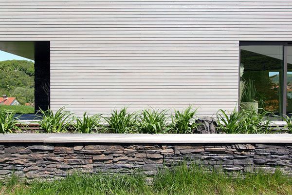 เรียบไม่มีอะไรสักอย่างGable House Plans &ndash; Multi-Generational Home