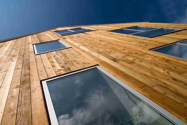 ชอบบันไดGerman Timber Home Gets a Modern Makeover