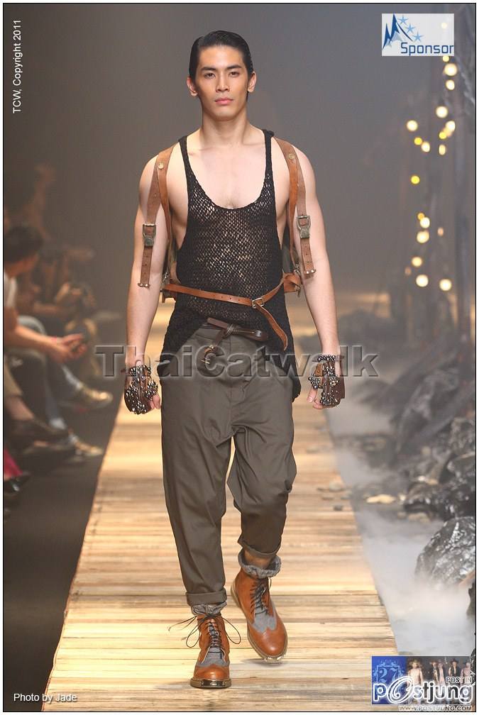 นายแบบหุ่นสุดยอดเลย