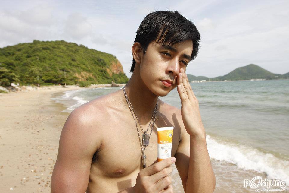 Men Hfash โชว์กลางหาด2