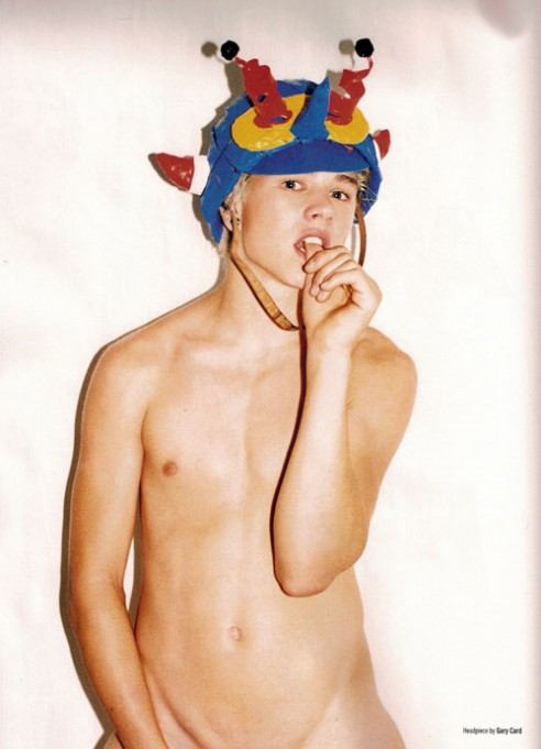 เด็็็็็็กฝรั่งผิวสวย