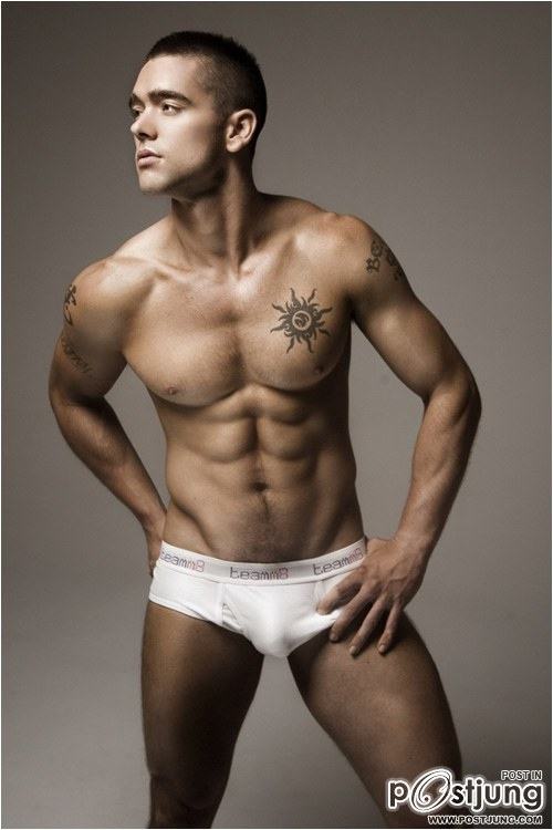 หล่อตุงๆ