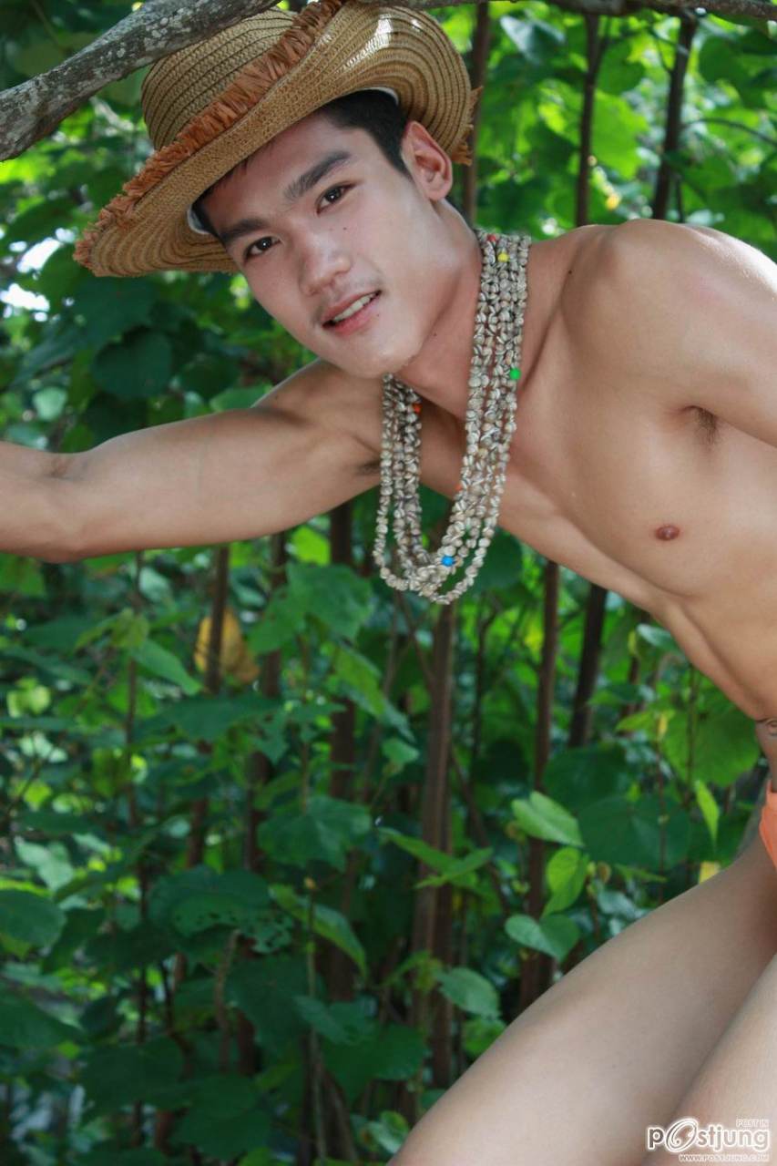 หนุ่มไทยล่ะอ่อนสูงชลูดดดด...