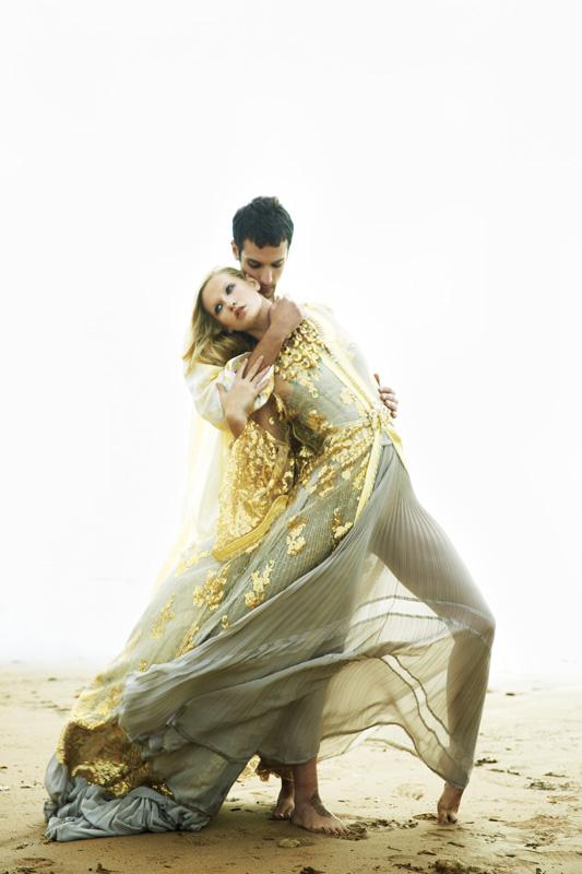 ไฮแฟชั่น การแต่งงานแบบดั้งเดิม ของชาวโมรอกกัน ในชายหาด มาราเคช