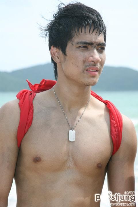 Men Hfash กิจกรรมกลางหาด