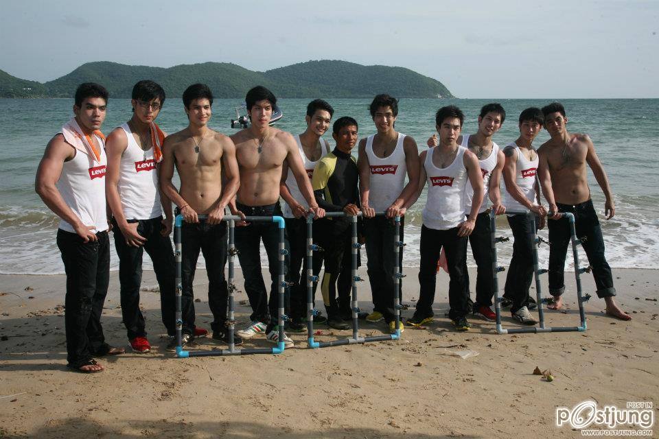 Men Hfash กิจกรรมกลางหาด