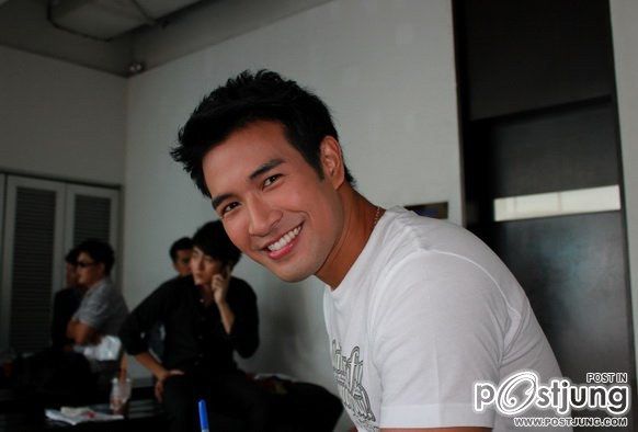 รอยยิ้มพี่เกรท