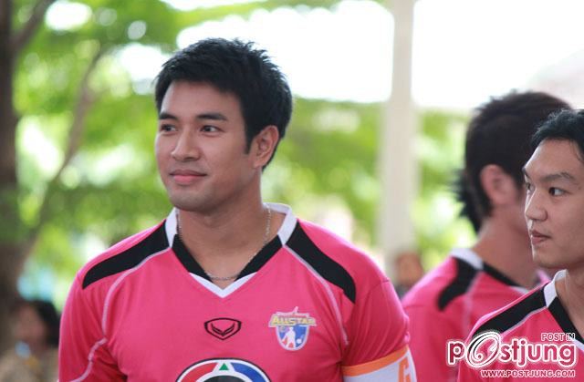 รอยยิ้มพี่เกรท