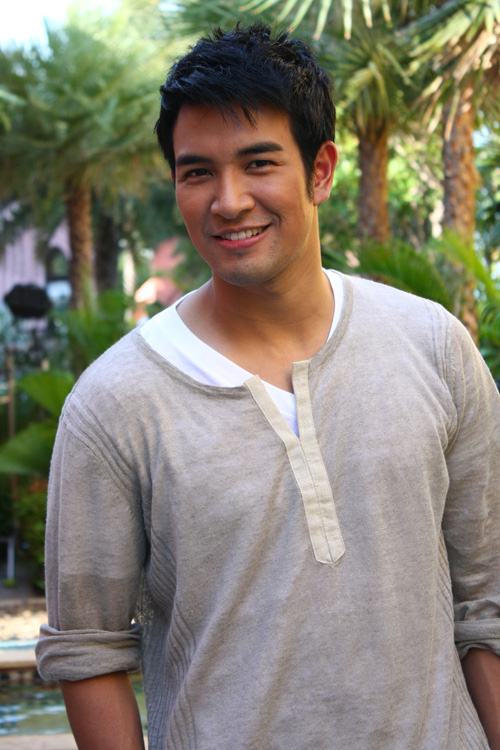 รอยยิ้มพี่เกรท