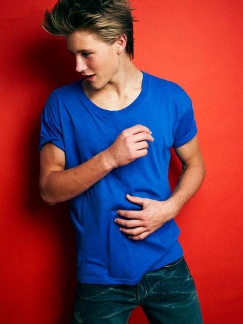 เด็็็็็็็็กฝรั่งแสบซ่า