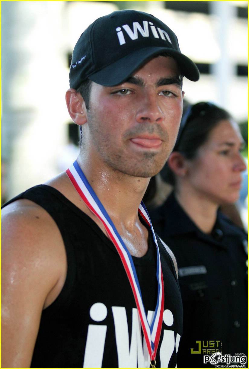 Joe-Jonas Wallpaper หล่อๆ