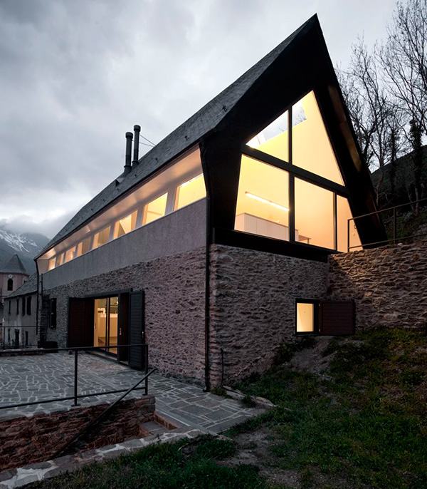 ชอบนะเนี่ยExtraordinary House Design with Extraordinary Views of Pyrenees