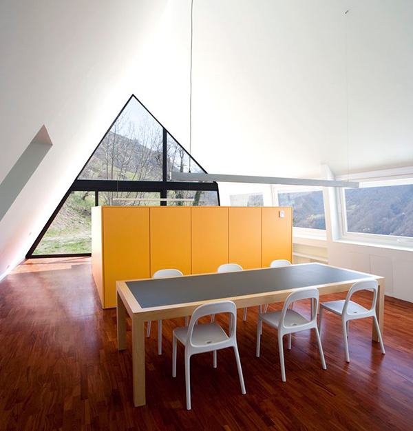 ชอบนะเนี่ยExtraordinary House Design with Extraordinary Views of Pyrenees