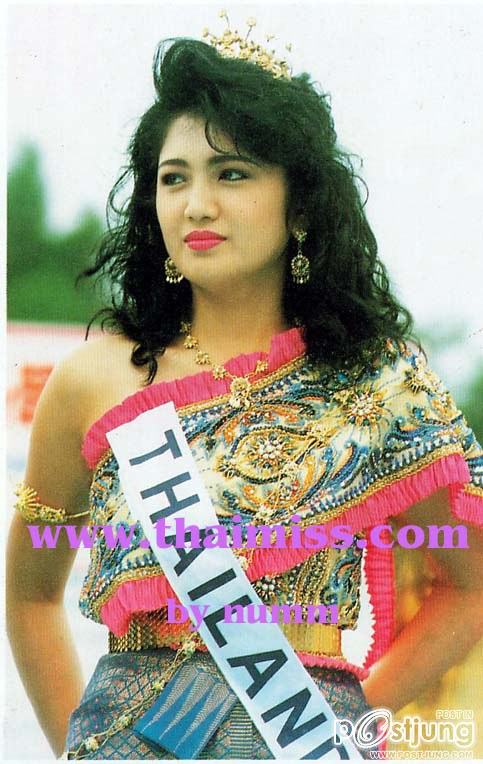 ดวงตาข้างขวาของฉัน คล้ายเป็นเนื้อเยื่อพิเศษ