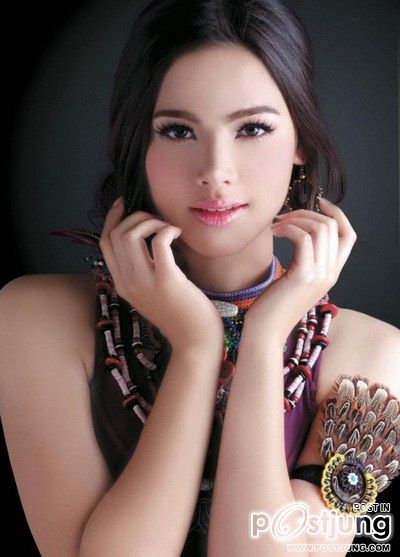 12 ดารานักแสดงที่เรทค่าตัวพุ่ง!!!!