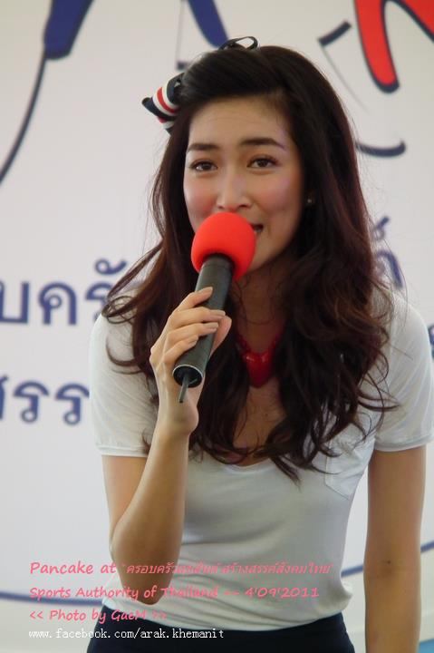 แพนเค้ก at "ครอบครัวสุขสันต์