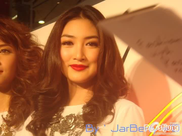 แพนเค้ก 	@ Fashion with Passion to Give