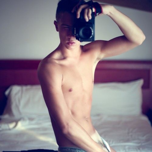 เด็็็็็็็็็็กฝรั่งถ่ายรูปสวยๆ