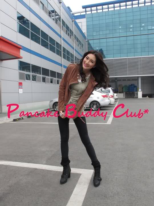 แพนเค้ก 	 Fujiko in Korea