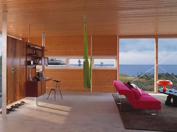 Small Cottage Design with Large Covered Deck in Hawaii