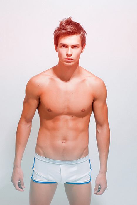 เด็กฝรั่งถ่ายรูปสวยๆก่อนนอนครับ