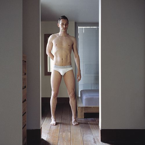 เด็กฝรั่งถ่ายรูปสวยๆก่อนนอนครับ