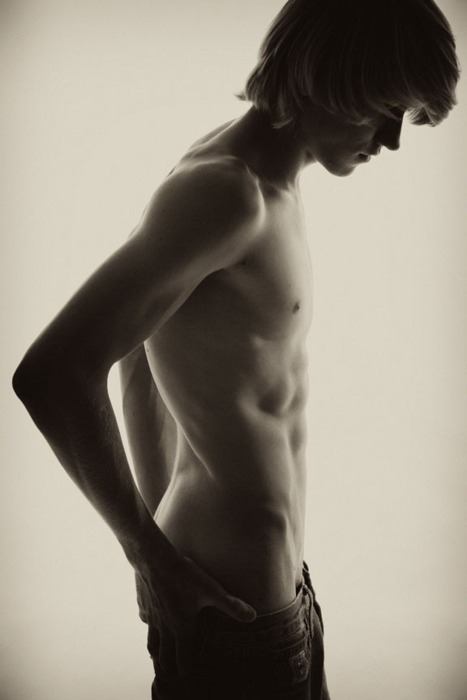 เด็กฝรั่งถ่ายรูปสวยๆก่อนนอนครับ