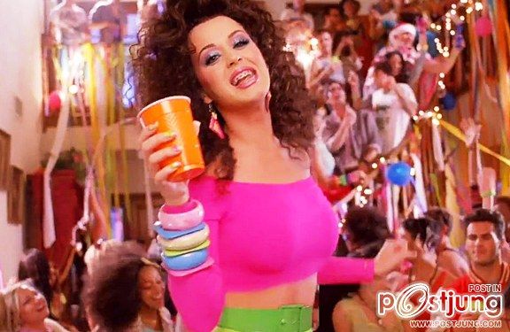 ภาพ Katy Perry ในเพลง Last Friday Night