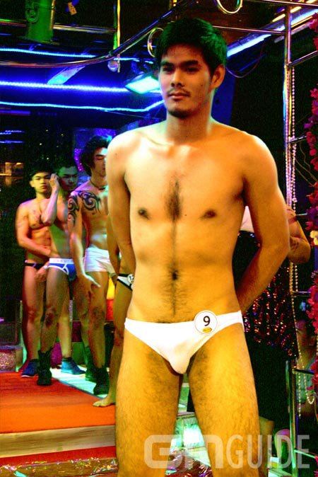 ภาพบรรยากาศการประกวด X-Boys Sexy Soda Man 2011