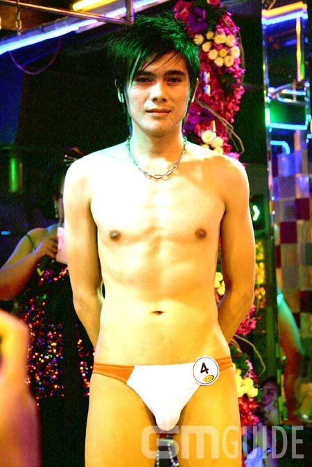 ภาพบรรยากาศการประกวด X-Boys Sexy Soda Man 2011