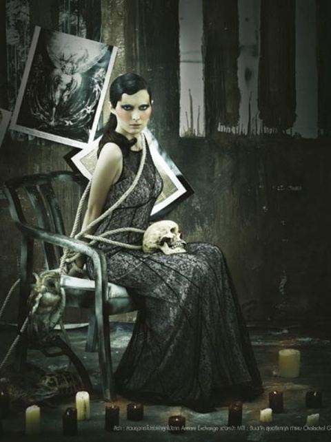 ต้อนรับฮาโลวีน กับ Fashion God&rsquo;s Absent @ เปรียว  no.686 October 2011