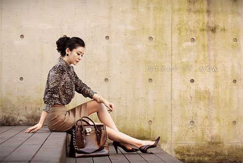 เปลี่ยนเสื้อผ้าเช็ตเดิมในตู้ให้เป็นชุดทำงาน