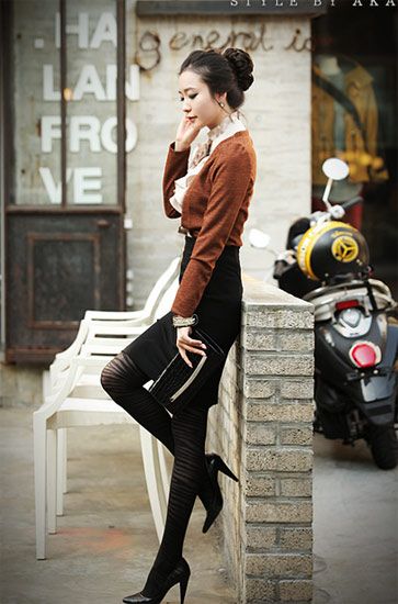 เปลี่ยนเสื้อผ้าเช็ตเดิมในตู้ให้เป็นชุดทำงาน