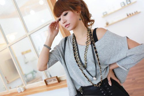 เปลี่ยนเสื้อผ้าเช็ตเดิมในตู้ให้เป็นชุดทำงาน