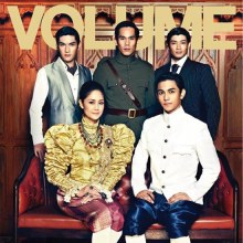 ทีมนักแสดงละครเวทีสี่แผ่นดิน @ VOLUME no.154 September 2011