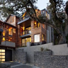 สวยจริง แสงดูอบอุ่นWestern Red Cedar Siding Home blends country and urban styles