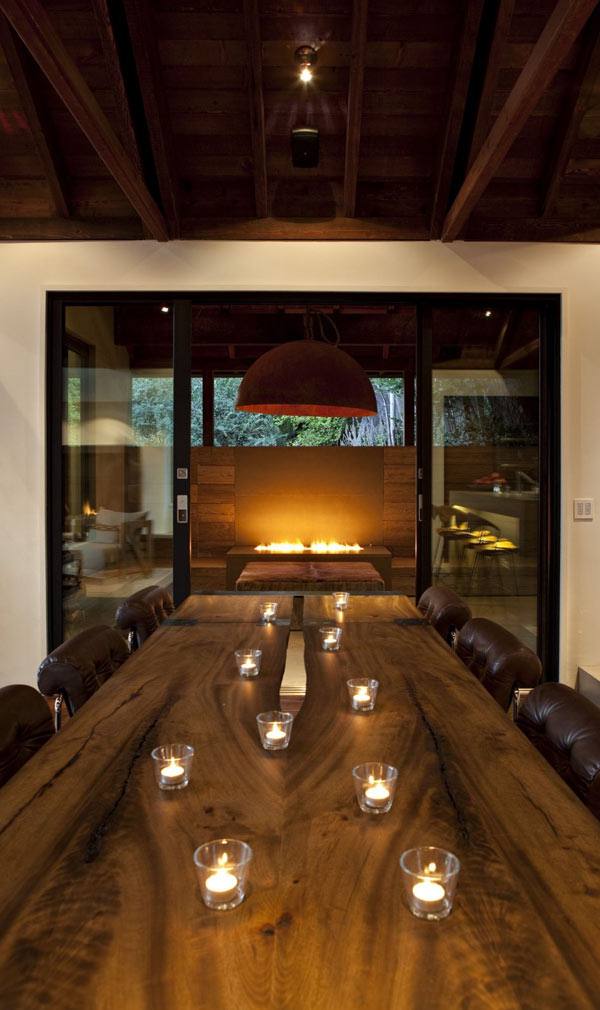 สวยจริง แสงดูอบอุ่นWestern Red Cedar Siding Home blends country and urban styles