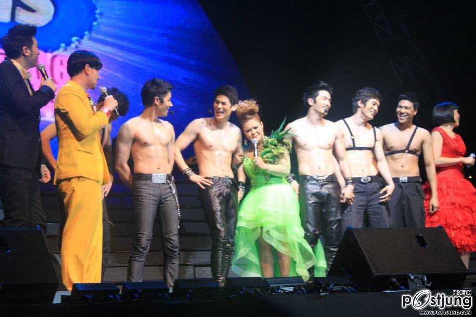 ซุปตาร์ โชว์ๆ