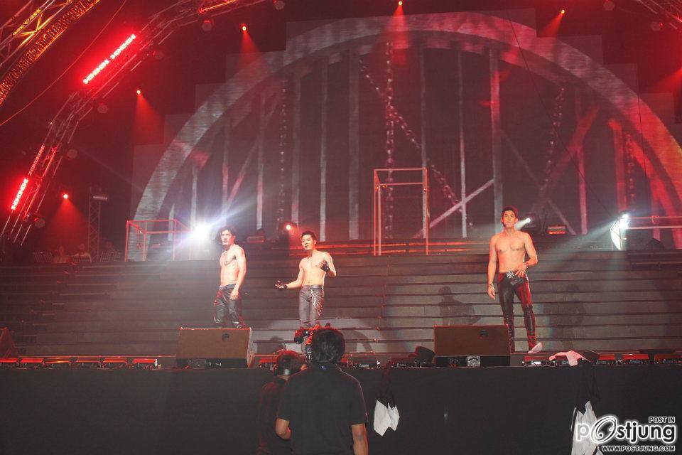 ซุปตาร์ โชว์ๆ