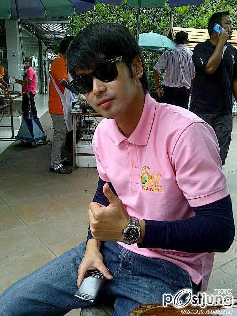 เคลลี่+อ๊อฟช่วยน้ำท่วม