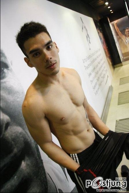 โอเล่ ชอบๆๆ