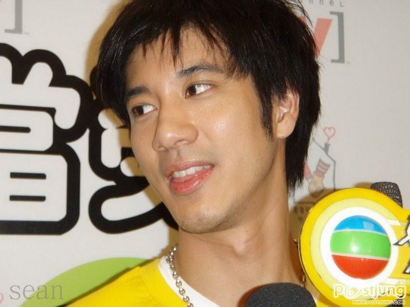 หวังลี...