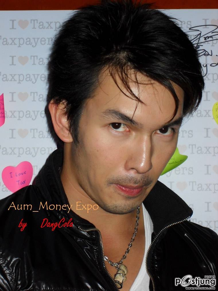 โฬม+อั้ม ใคร...กว่ากัน