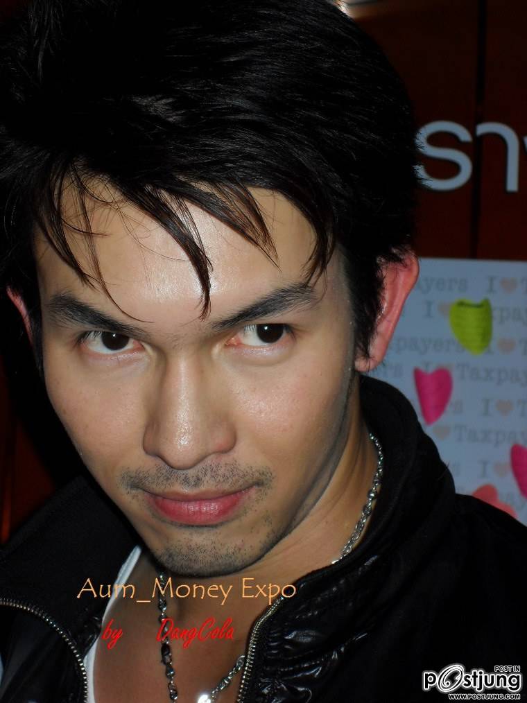 โฬม+อั้ม ใคร...กว่ากัน