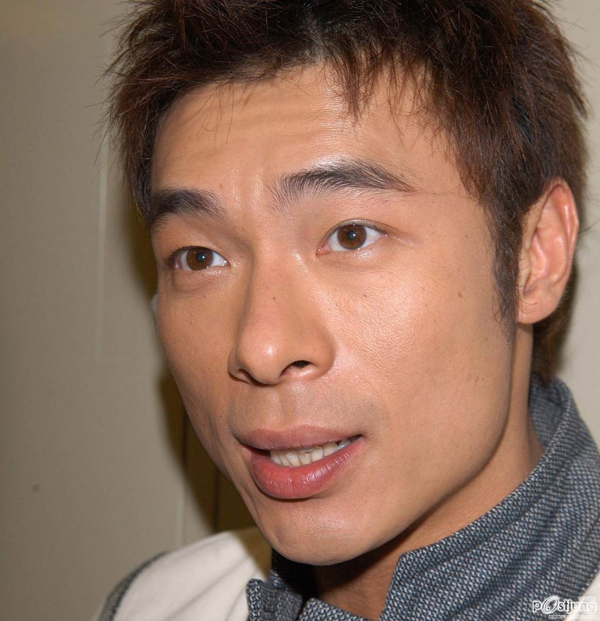 ซูมหน้าดาราเมืองใหนดูดี