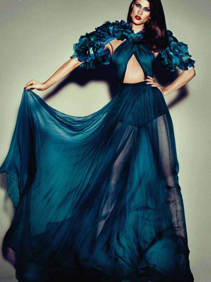 Aymeline Valade @  Harper&rsquo;s Bazaar Spain October 2011